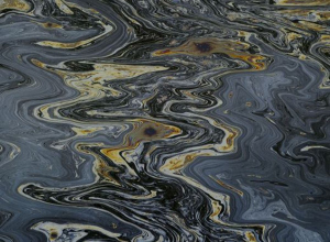 Lekkage olieplatform BP in de Noordzee
