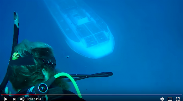 Het rare moment als je onderwater een duikboot ziet