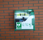 Tweede AED geplaatst bij Eiland 4
