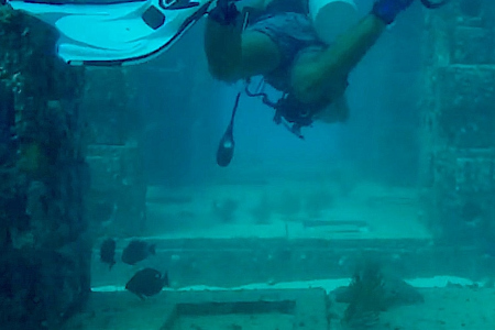 De onderwater begraafplaats voor sportduikers